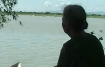 MẸ CHỜ CON VỀ TẾT