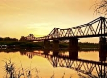 MỘT THOÁNG SÔNG HỒNG