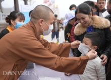 ĐỒNG LÒNG CHỐNG DỊCH