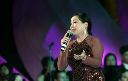 TIẾNG HÁT VƯỢT THỜI GIAN