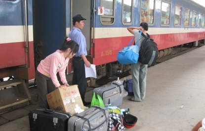 VỀ TẾT MUA VÉ CÒ